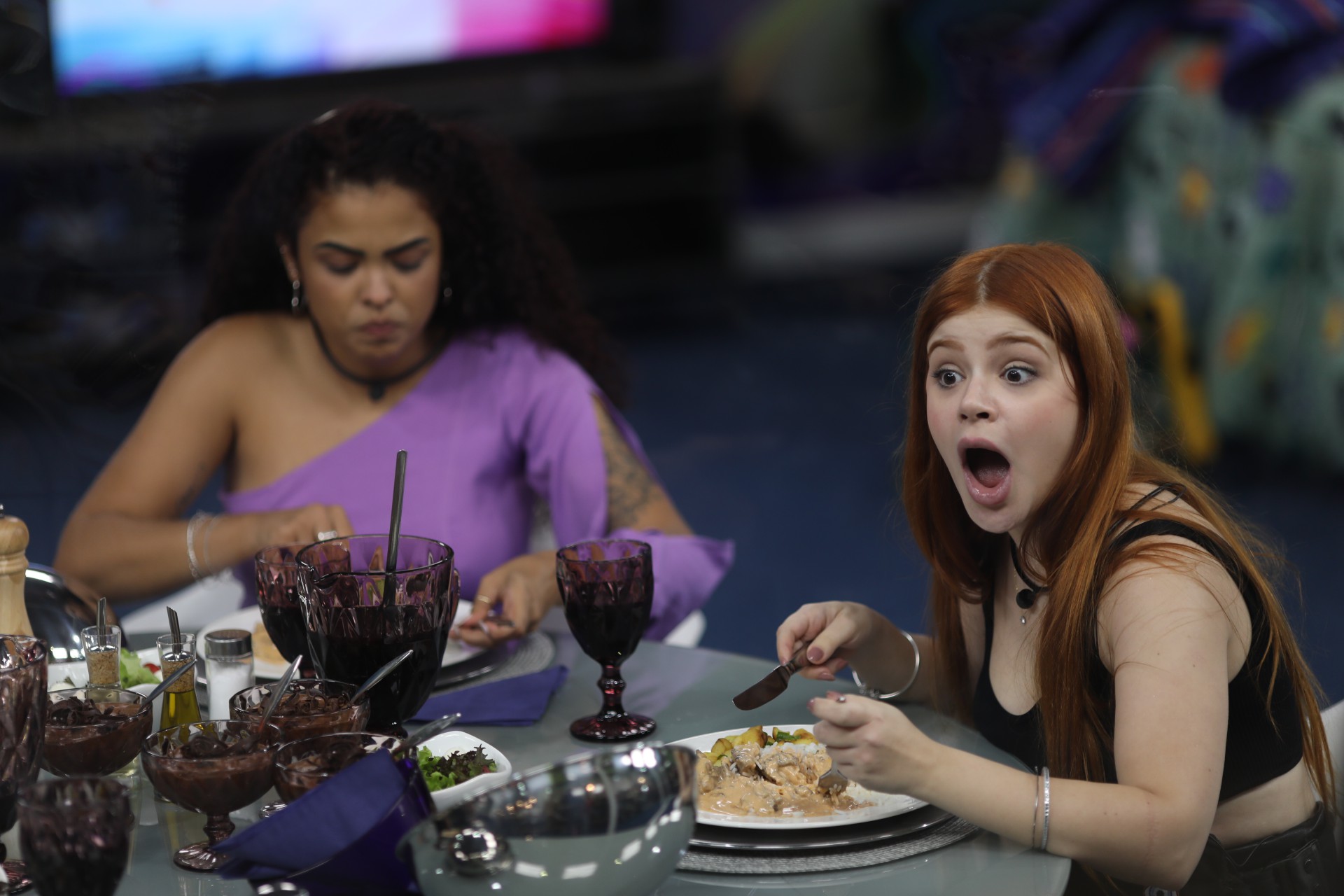 Participantes da casa de vidro do BBB23, no Via Parque Shopping.  -  Pedro Ivo/Agência O Dia