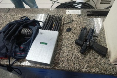 PM impede roubo de carga na Penha Circular