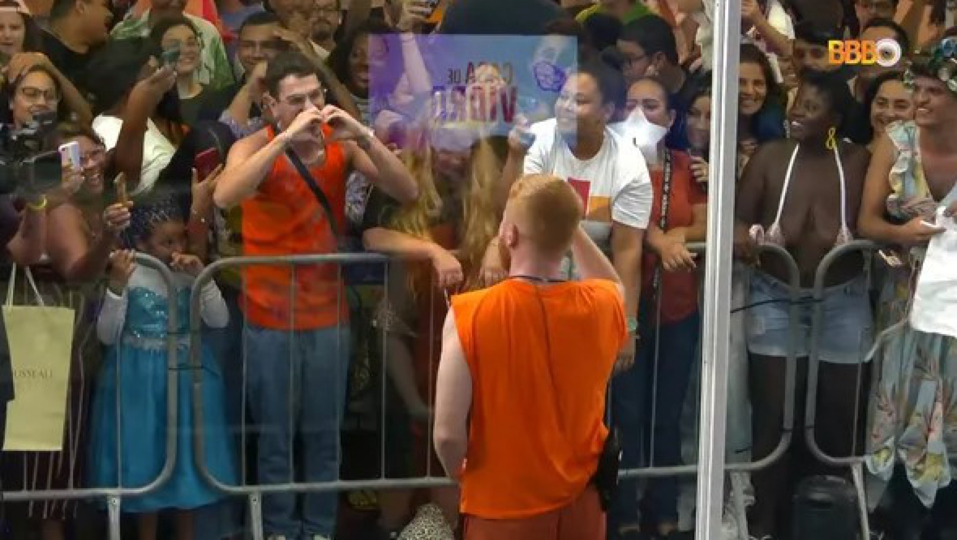 Raphael Piza, namorado de Manoel, visita 'Casa de Vidro'  - Reprodução/TV Globo