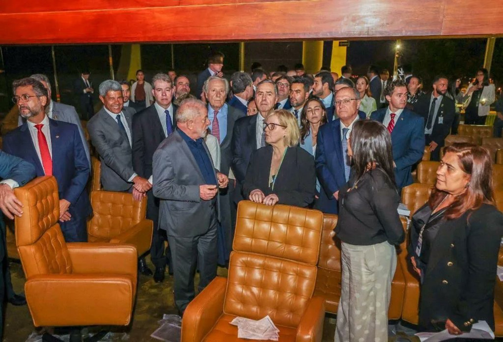Lula e 27 governadores foram ver a depredação do STF - Ricardo Stuckert/PR