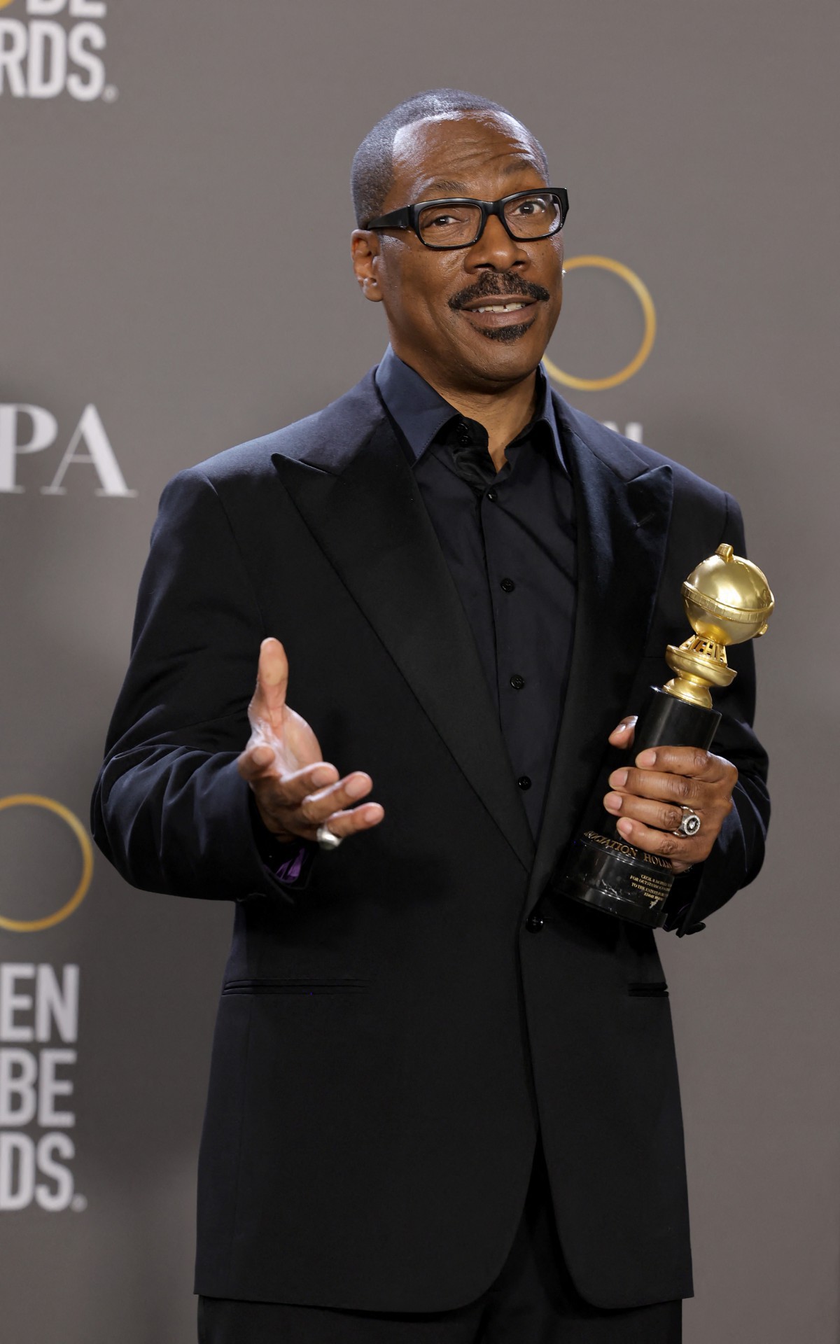 Eddie Murphy levou o pr&ecirc;mio pelo 'conjunto da obra'