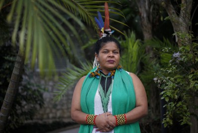 Em posse, Sônia Guajajara cita crise humanitária no país com críticas a Bolsonaro