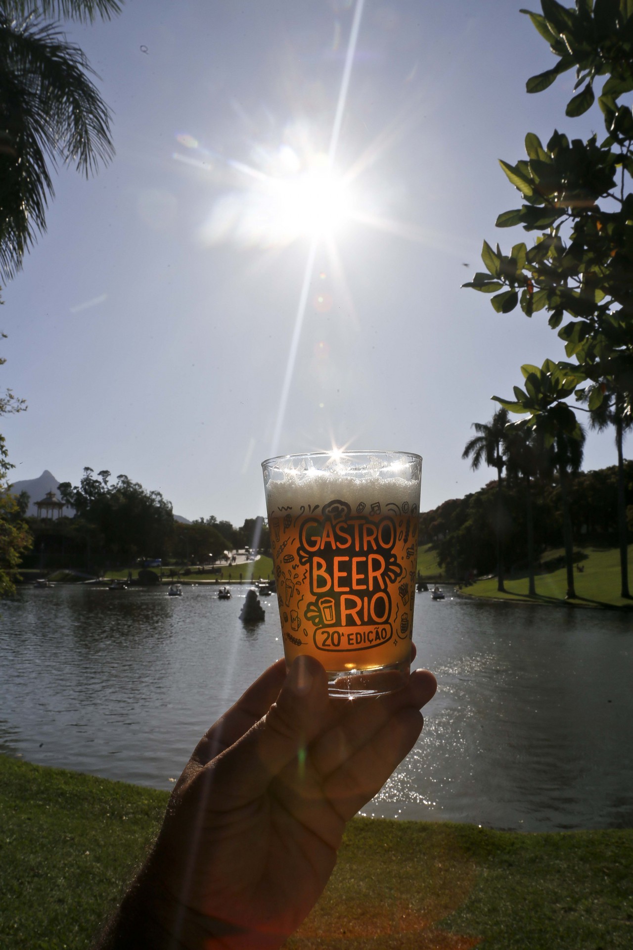 Ao ar livre, evento oferece as novidades da cervejaria