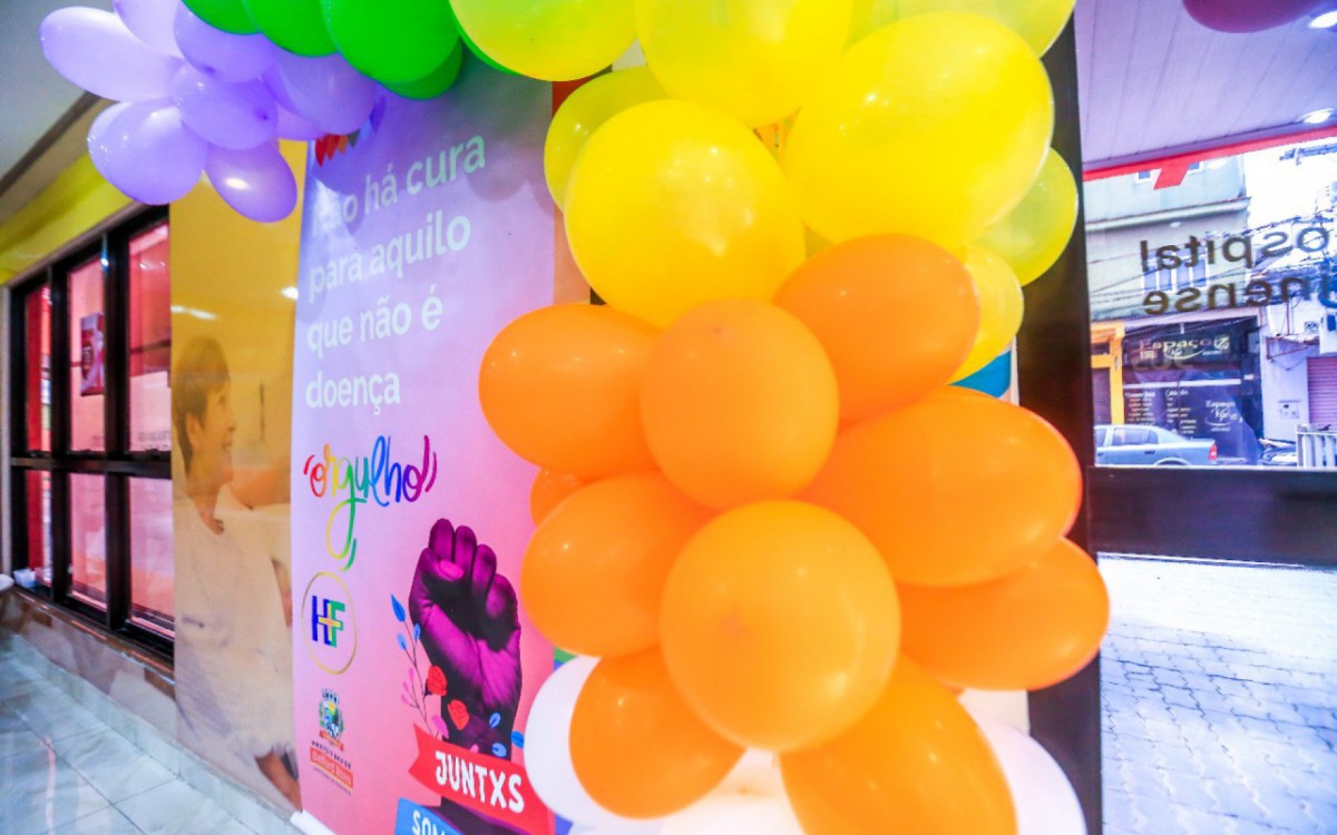 O espa&ccedil;o para l&eacute;sbicas, gays, bissexuais, transexuais e travestis (LGBT) funciona dentro da Policl&iacute;nica Fluminense Xavantes