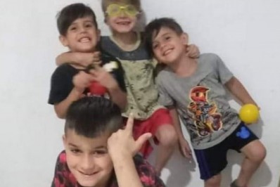 Quatro irmãos morrem após teto de casa desabar