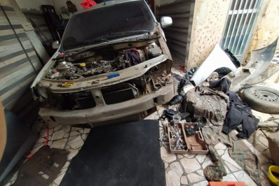 Dois homens são detidos por desmanche de carros em Santíssimo