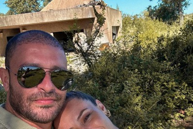 Paolla Oliveira e Diogo Nogueira curtem viagem romântica: 'Relaxar'