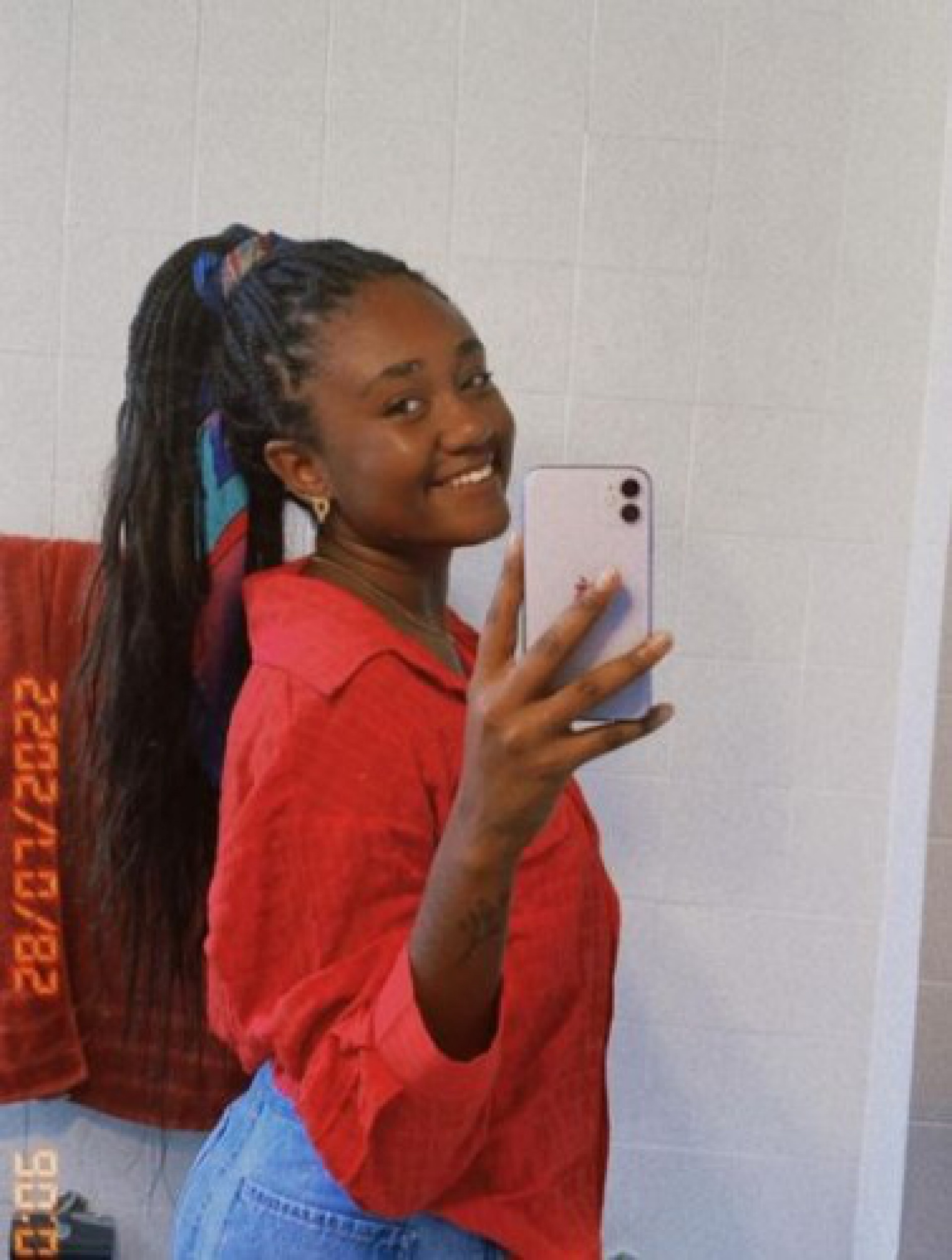 Sarah Aline, de 25 anos, integra o grupo da Pipoca e é psicóloga e analista de Diversidade - Reprodução Internet