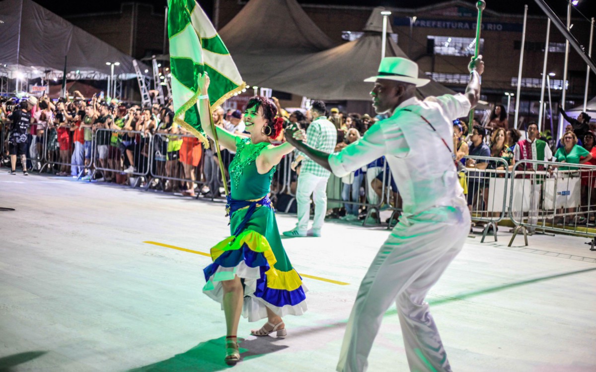 Império Serrano traz enredo homenageando Arlindo Cruz - Vinicius Lima / Império Serrano