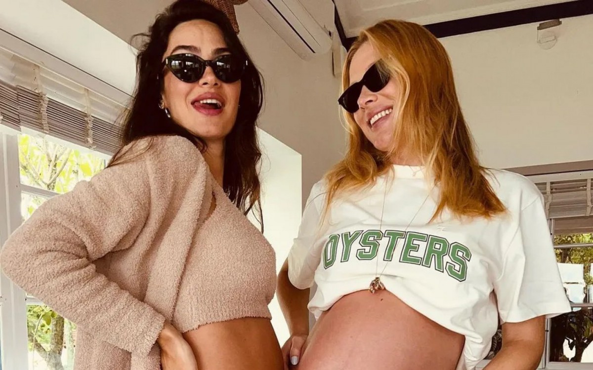Thaila Ayala e Fiorella Mattheis exibem barrig&atilde;o de gravidez