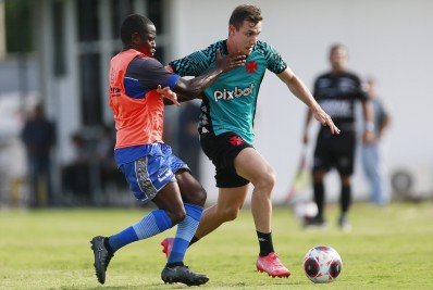 Reforços para 2023, ex-jogadores do Corinthians terão chance de provar valor no Vasco