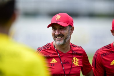 Com Bruno Henrique, Flamengo divulga os 50 jogadores inscritos na Libertadores