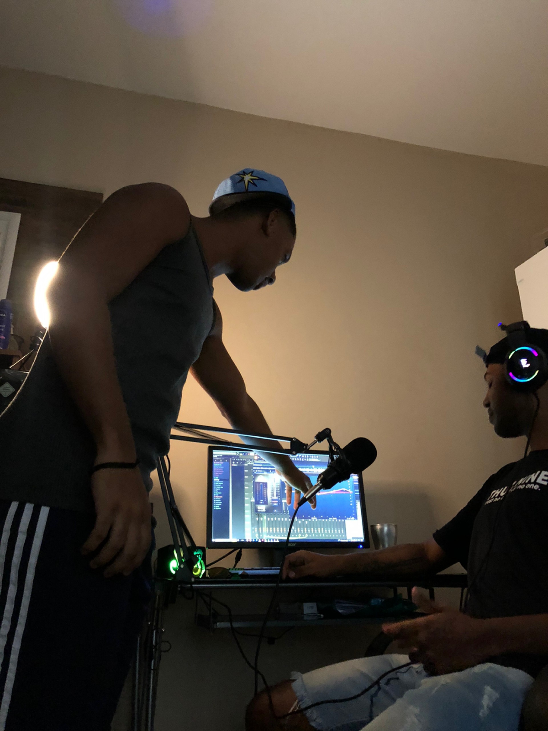 O som do New House &eacute; carregado de m&uacute;sicas boas e &oacute;timos ritmos - Divulga&ccedil;&atilde;o