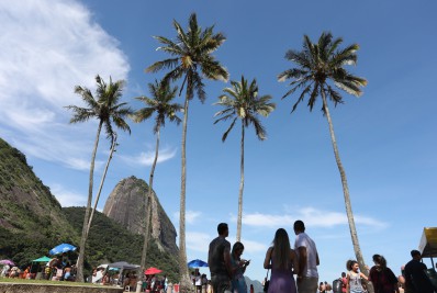 Pesquisa mostra que argentinos e americanos são principais turistas estrangeiros no Carnaval do Rio