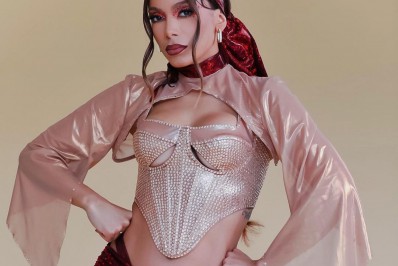 Anitta faz show pré-Carnaval em São Paulo com look inspirado em Anita Garibaldi