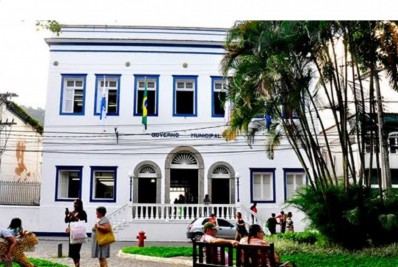 Carnês de IPTU começam a ser entregues em Angra