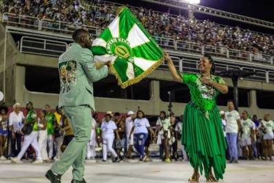 Novo álbum de sambas-enredo será gravado ao vivo na Sapucaí