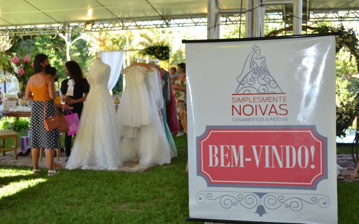 A entrada &eacute; gratuita, mas quem quiser, j&aacute; pode fazer um pr&eacute;-cadastro pelo Instagram do evento - @simplesmentenoivas &ndash; e evitar fila na entrada