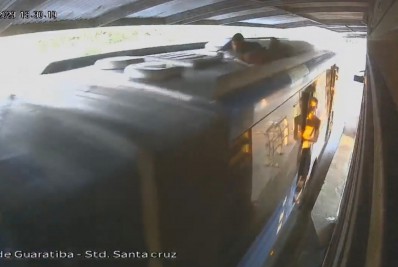 Menor é apreendido ao ser flagrado em cima de BRT