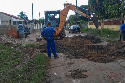 Nova amae realiza manutenções em ruas de Papucaia e Japuíba