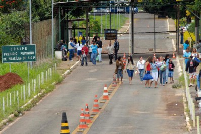 Gilmar Mendes liberta 85 presas e libera presídio da Colmeia para 513 golpistas