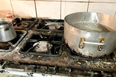 Restaurante no Centro de Búzios é interditado por condições higiênicas sanitárias inadequadas