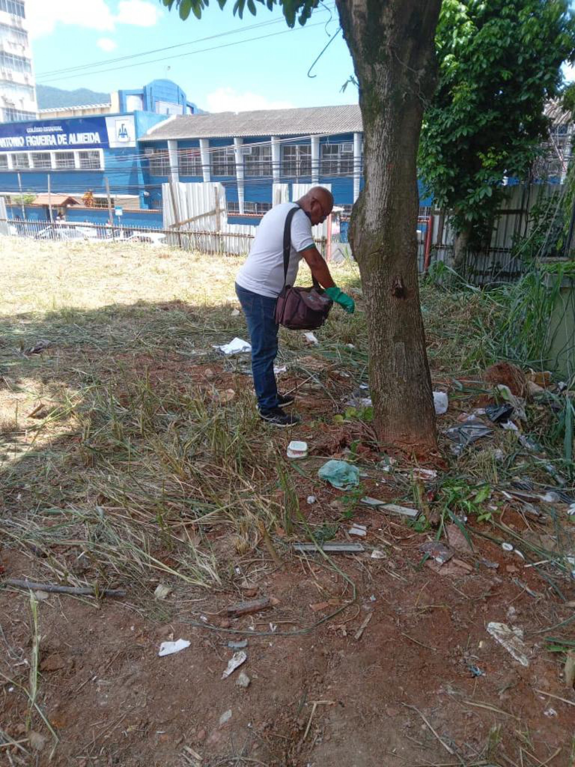 A Secretaria Municipal de Sa&uacute;de, a Vigil&acirc;ncia Sanit&aacute;ria e o Controle de Vetores fizeram parte da a&ccedil;&atilde;o para diminuir os focos do mosquito aedes aegypti - Divulga&ccedil;&atilde;o / PMN