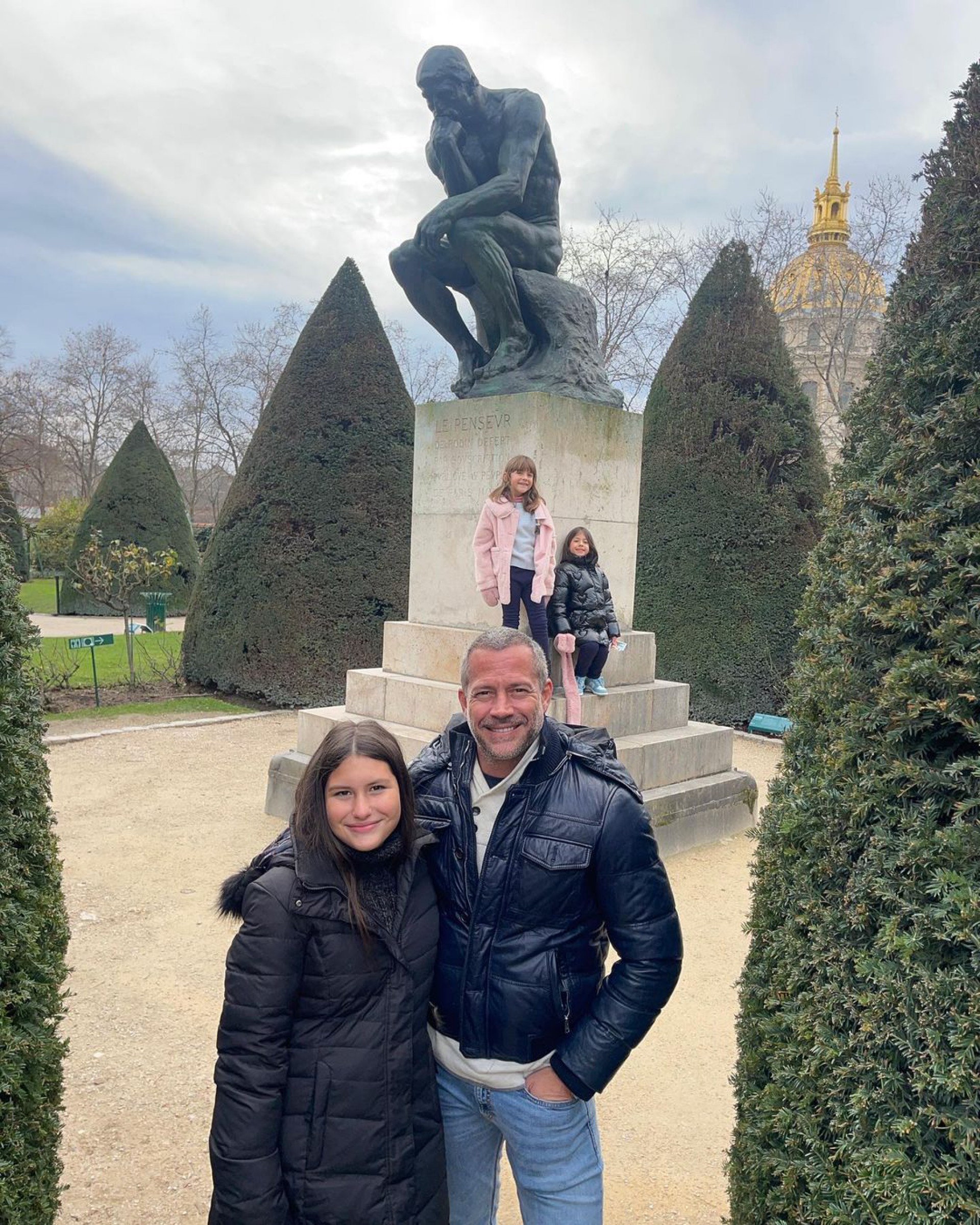 Malvino Salvador aproveita férias em família na França - Reprodução Internet