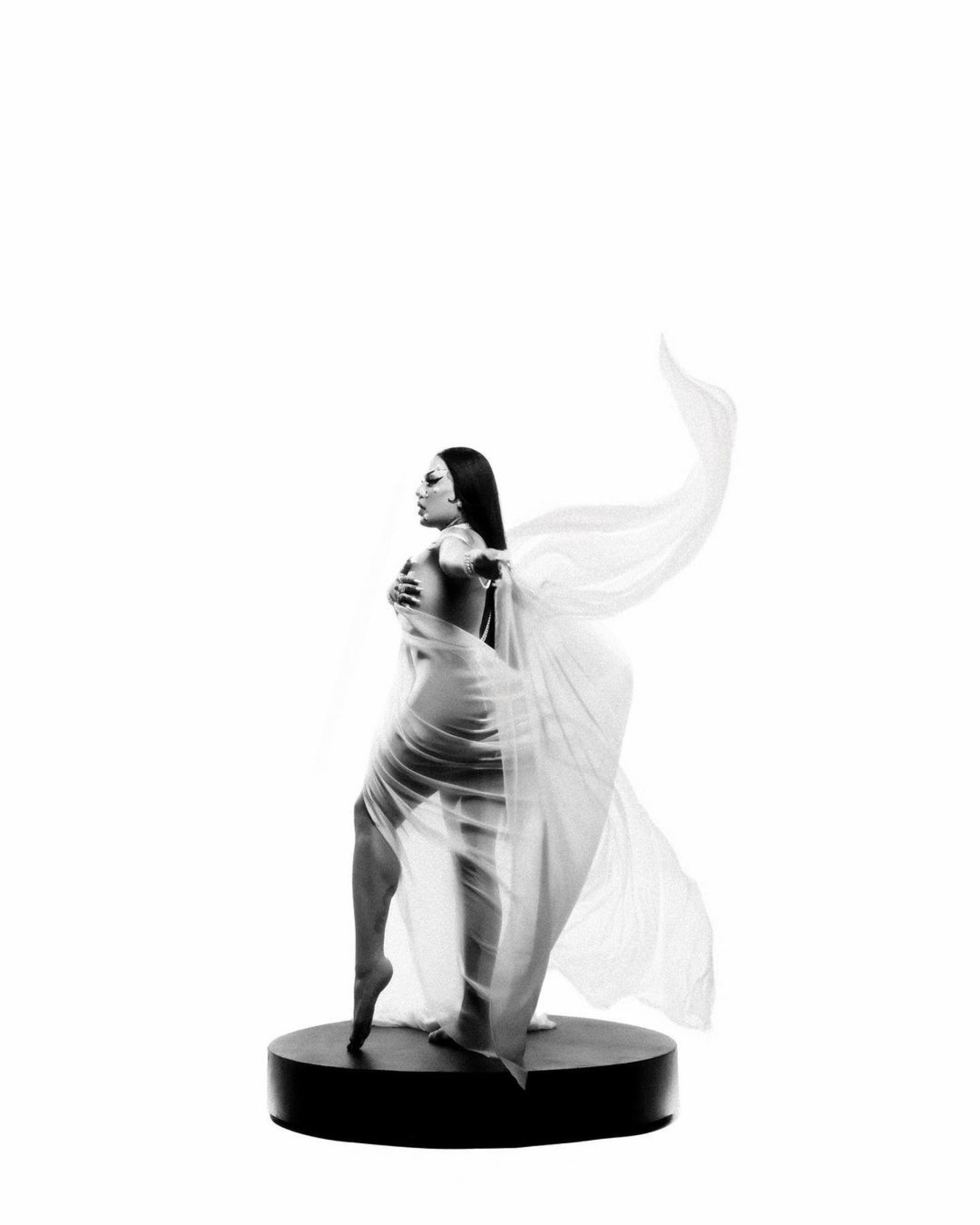 Gloria Groove comemora 28 anos com ensaio - Reprodução Internet