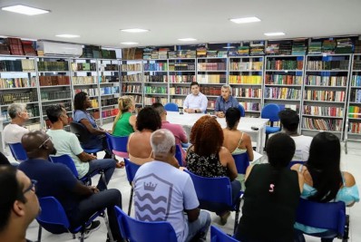 Prefeito Dr. João tem reunião com equipe da Subsecretaria de Cultura