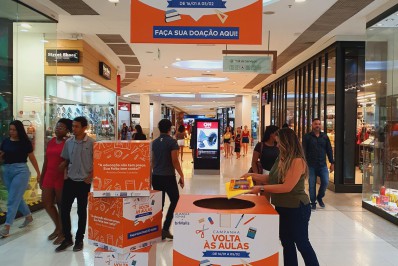 Caxias Shopping arrecada doações de materiais escolares