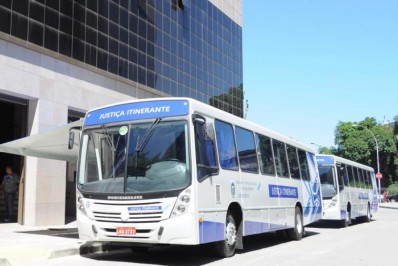 Quatis recebe ônibus do Justiça Itinerante