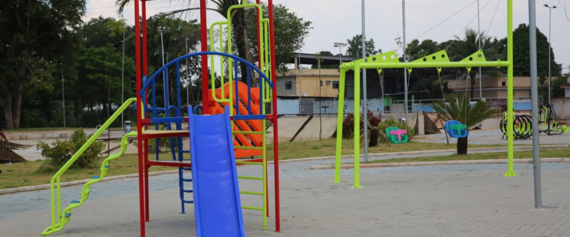 Nova pra&ccedil;a em Duque de Caxias est&aacute; quase pronta - Divulga&ccedil;&atilde;o