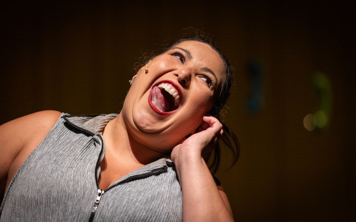 Mariana Xavier chega no Rio com sua peça 'Antes do Ano Que Vem' - Adriano Dória