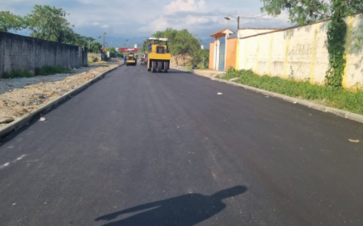 Prefeitura de Caxias realiza obras de recapeamento asfáltico nos distritos - Divulgação