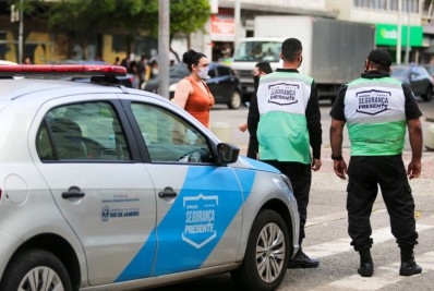 Aterro Presente desmancha ponto de uso de drogas na Glória
