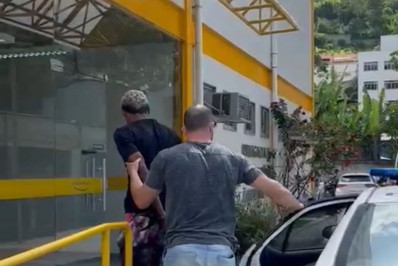 Mulher é agredida pelas costas em Nova Friburgo