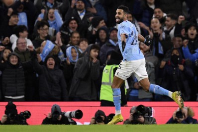 Mahrez brilha, City aplica virada incrível e vence o Tottenham no Campeonato Inglês