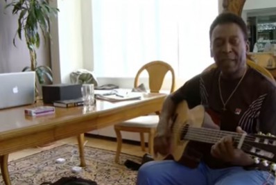 Filha de Pelé mostra imagens inéditas de documentário sobre o pai