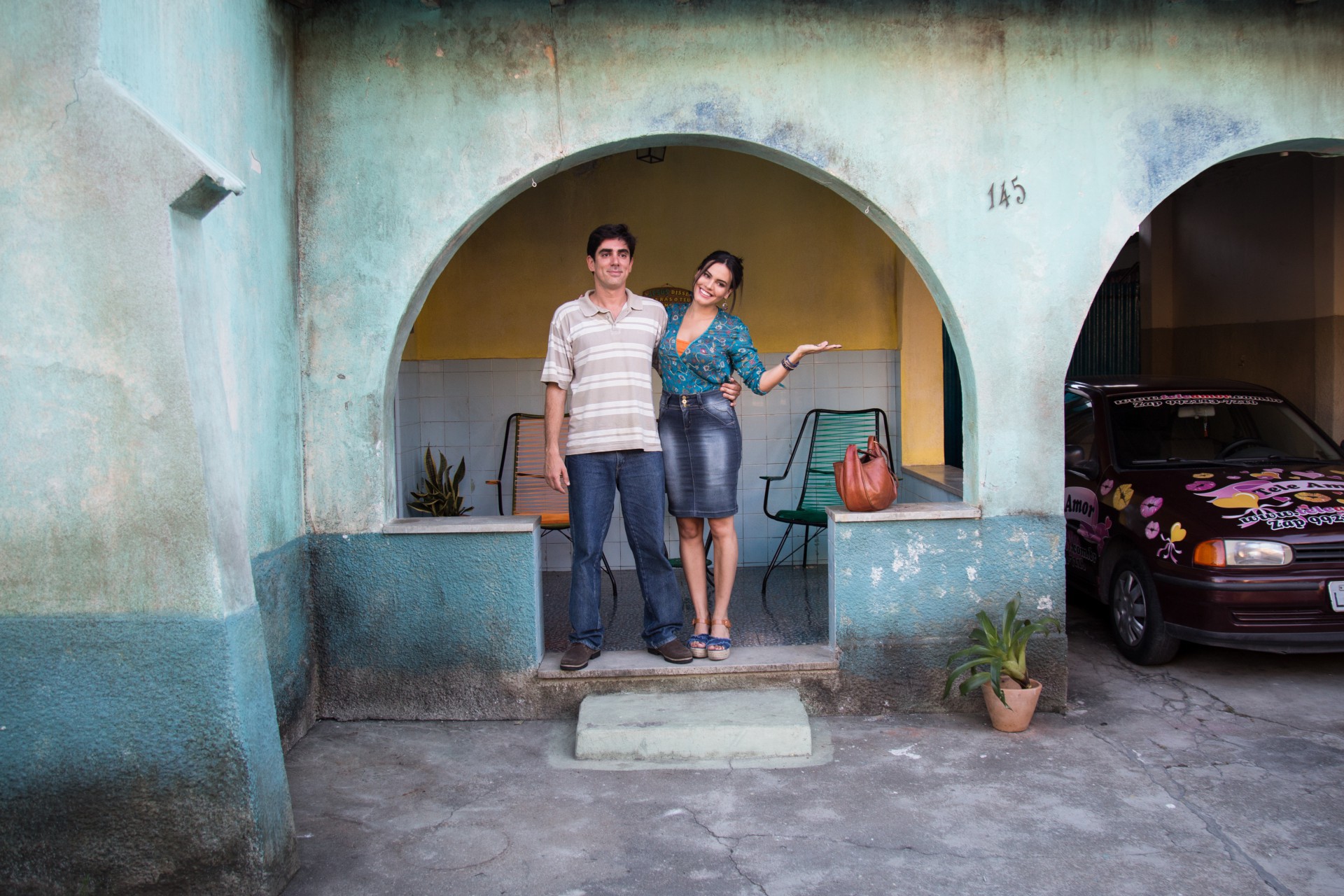 Marcelo Adnet e Leticia Lima protagonizam a comédia 'Nas ondas da fé' - Peter Wrede