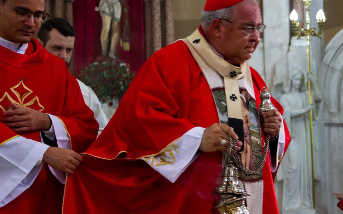 Cardeal Orani Tempesta celebra a missa do padroeiro da cidade do Rio de Janeiro, S&atilde;o Sebasti&atilde;o, na Igreja dos Capuchinhos, na Tijuca