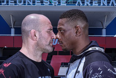 Glover Teixeira e Deiveson confirmam disputas de cinturão no UFC Rio