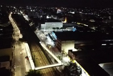 Nilópolis: Passarelas do Centro ganham nova iluminação