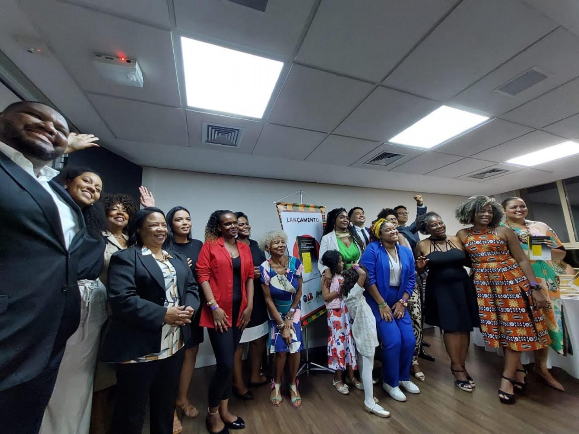 Este &eacute; o segundo livro coletivo da profissional de Rio das Ostras. "Se tornar refer&ecirc;ncia para outros advogados &eacute; uma das satisfa&ccedil;&otilde;es em escrever e compartilhar conhecimentos", disse Mari&acirc;ngela de Castro - Divulga&ccedil;&atilde;o 