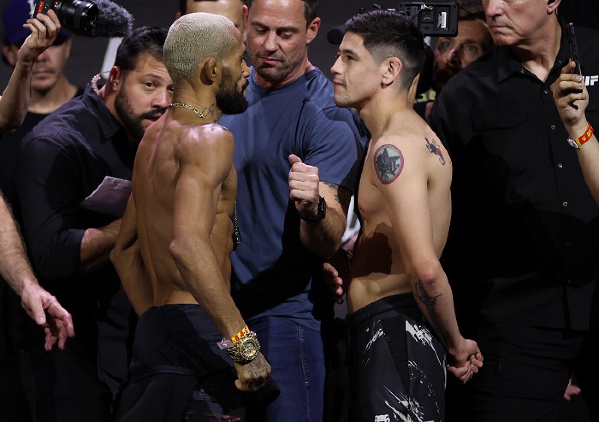 Deiveson Figueiredo e Brandon Moreno vão se enfrentar pela quarta vez - (Foto: UFC Press)