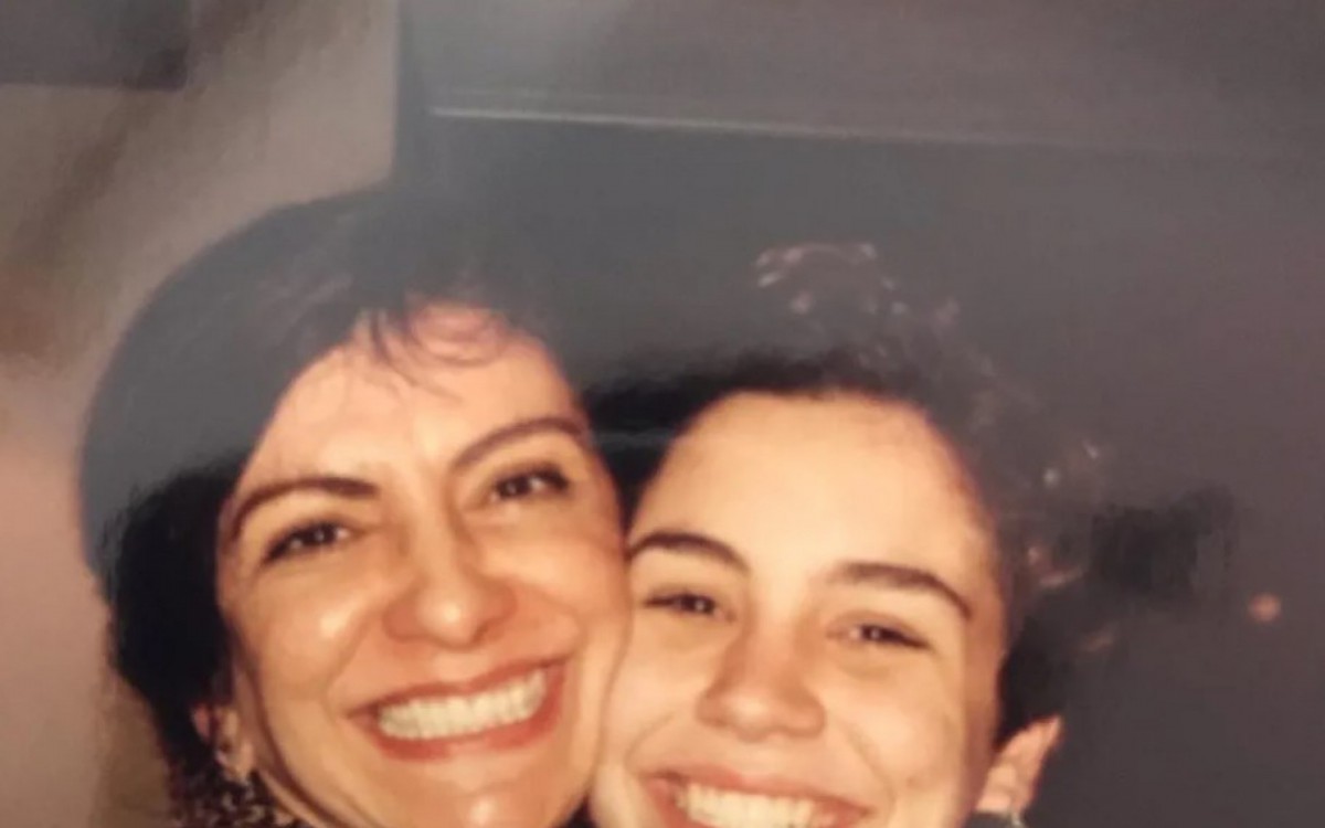 Mar&iacute;lia P&ecirc;ra e Nina Morena