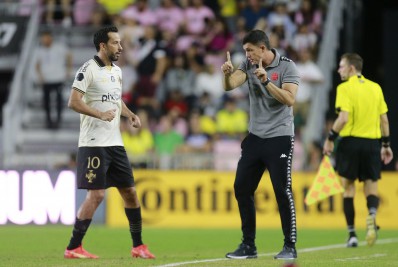 Após vitória nos EUA, Barbieri vê evolução do Vasco, mas ressalta: 'Temos muito a melhorar'