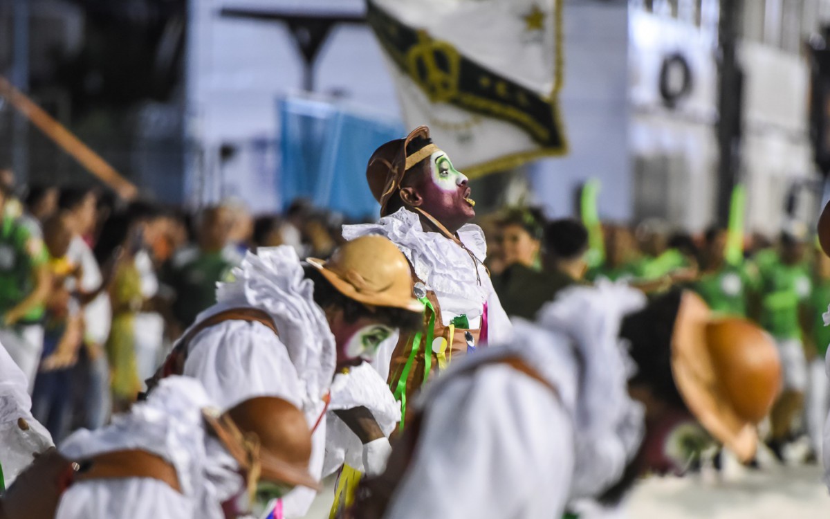 Imperatriz Leopoldinense abre segundo dia de ensaio técnico na Sapucaí - Rio Carnaval