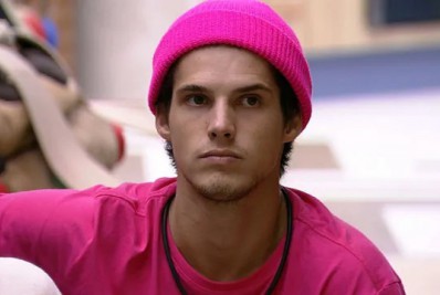 Equipe de Gabriel, do 'BBB 23', se pronuncia sobre relacionamento com Bruna Griphao