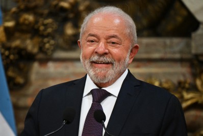 Lula se reúne em café da manhã com políticos para discutir projetos